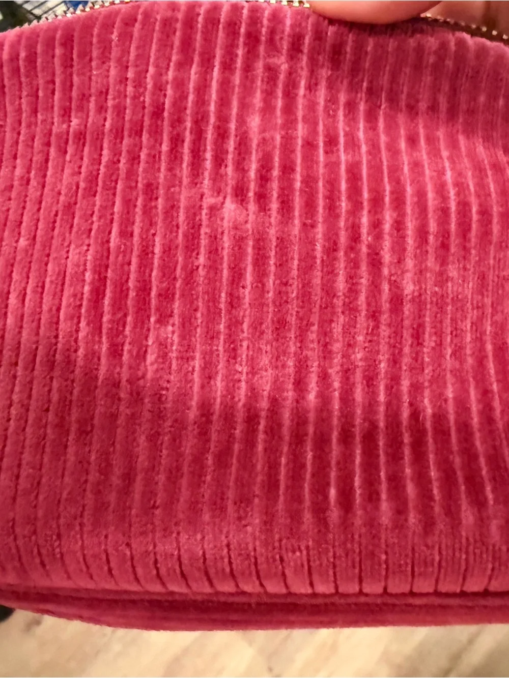lululemon athletica Burgundy Mesh Organizer Pouch - Interior Mesh Compartments